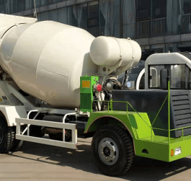 Самоизгодный бетономесифицирующий грузовик