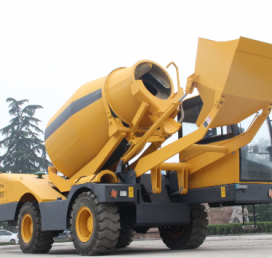 Самозаготовительный бетонный смеситель